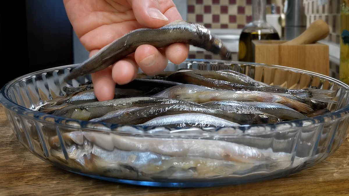Как приготовить мойву: легкий способ, который оставит вас в восторге