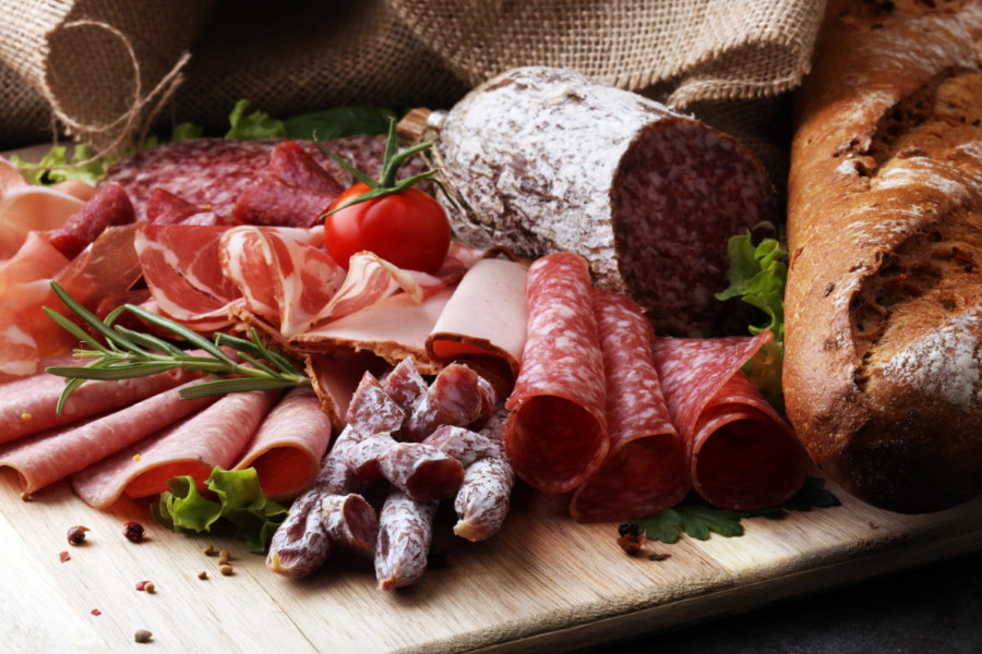 Как колбаса превращается в воду — и как не платить за иллюзию