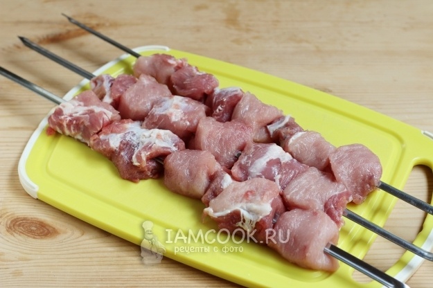 Искусство грузинского шашлыка без излишков: простота и вкус в каждом кусочке