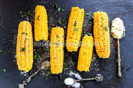 Как быстро приготовить кукурузу в микроволновке: советы и рецепты