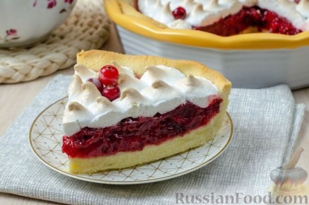 Необычные десерты для сладкоежек: от пирога с клюквой до шоколадных конфет