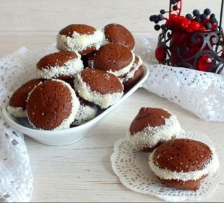 Нежное шоколадное печенье с кокосовым кремом: сладкое искушение для гурманов