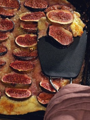 Нежный пирог с инжиром