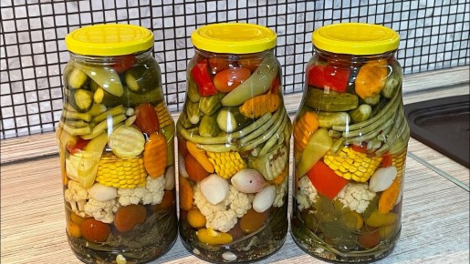 Овощное ассорти с пряным маринадом: закуска на зиму