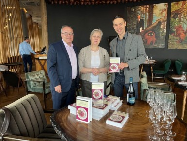 Русская кухня: факты, мифы и старинные рецепты