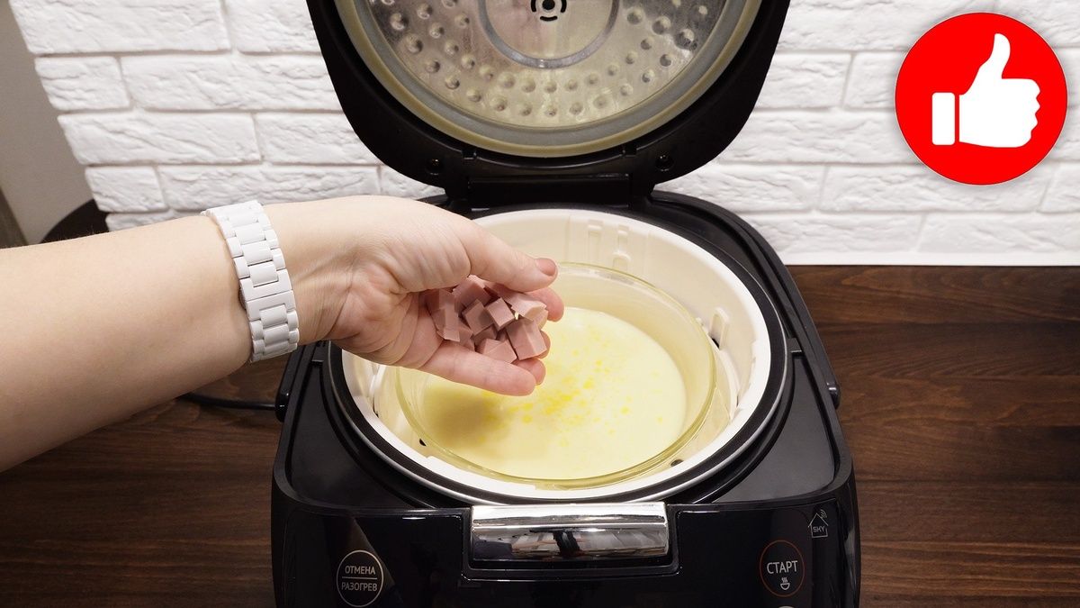 Вкусный омлет с колбасой на пару: идеальный вариант для обеда и ужина