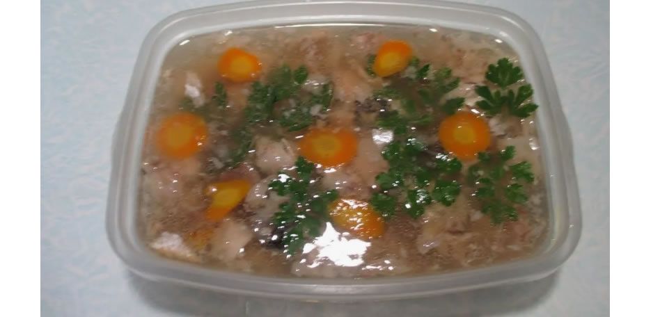 Классический холодец из камбалы: секреты приготовления