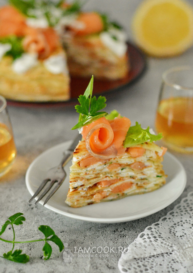 Восхитительный закусочный торт для праздничного стола