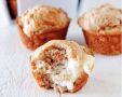 Нежные маффины с кремом из сливочного сыра: удивите близких