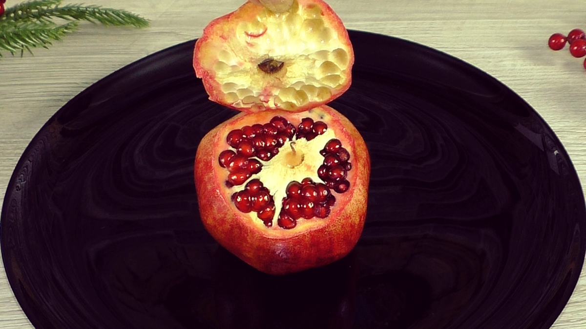 Откройте секрет быстрой чистки граната: никаких брызг и грязной посуды