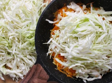 Жареная капуста с молоком: вкусный гарнир и изысканная начинка для пирогов