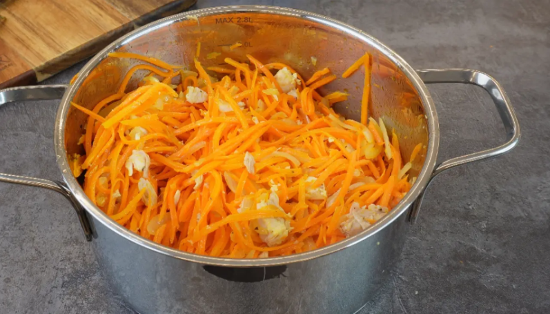 Необычный морковный салат, который стоит попробовать всем