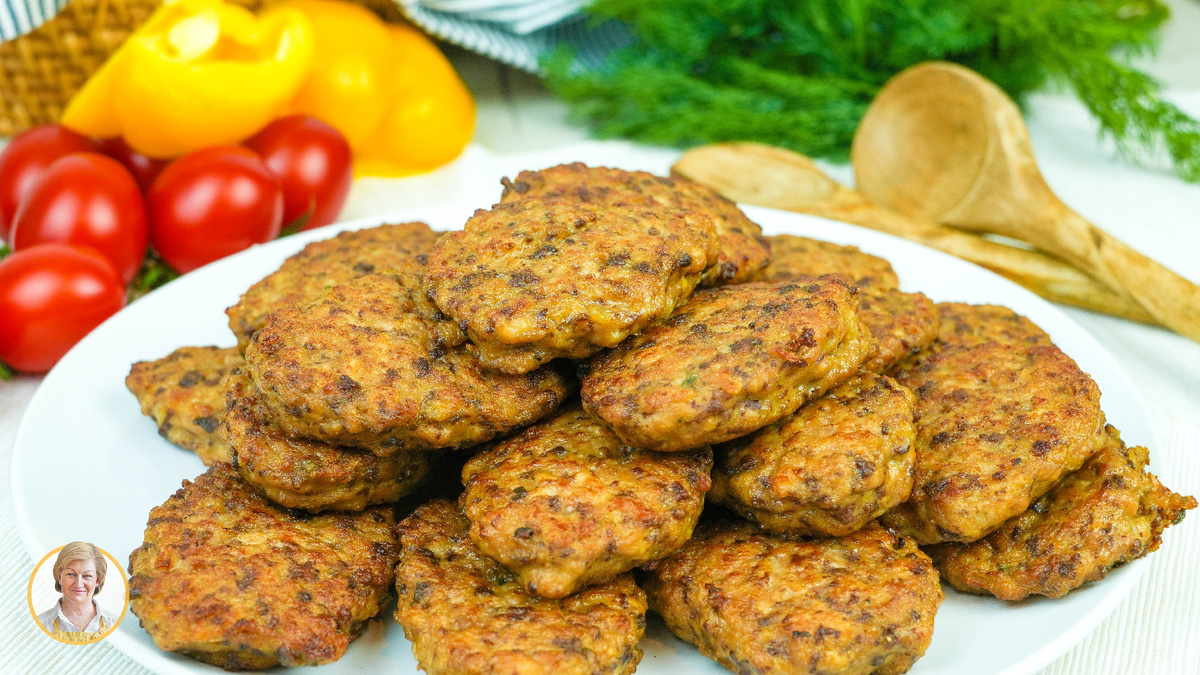Как приготовить нежные котлеты из куриной печени: простой рецепт