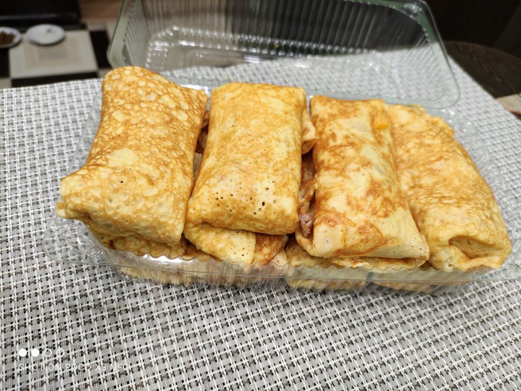 Сырные кето-блинчики с мясной начинкой, которые покорят ваши вкусовые рецепторы