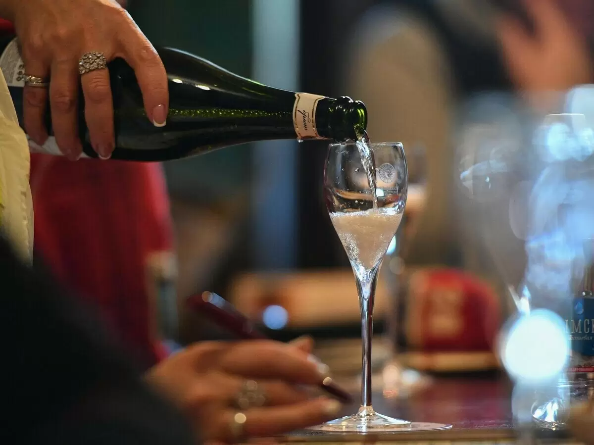 Женская схема: как ловкие москвички обманывали холостяков на свиданиях