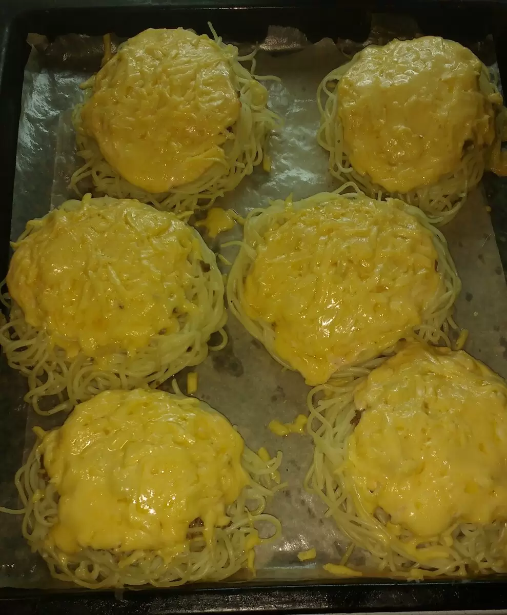 Гнезда из спагетти: как идеально подать любимые макароны