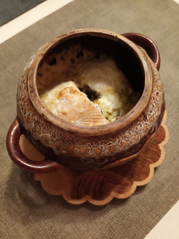 Лосось в горшочках: праздничный хит на новогоднем столе 2026!