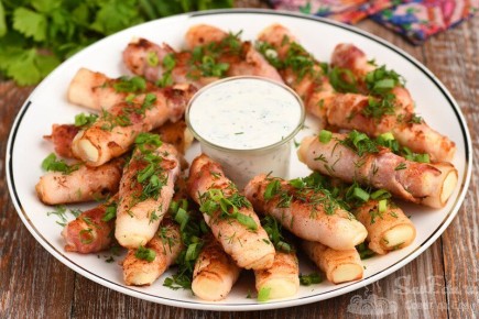 Впечатляющие закуски в два ингредиента, которые удивят ваших гостей