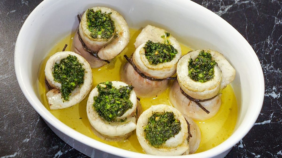 Рулетики из сибаса в духовке
